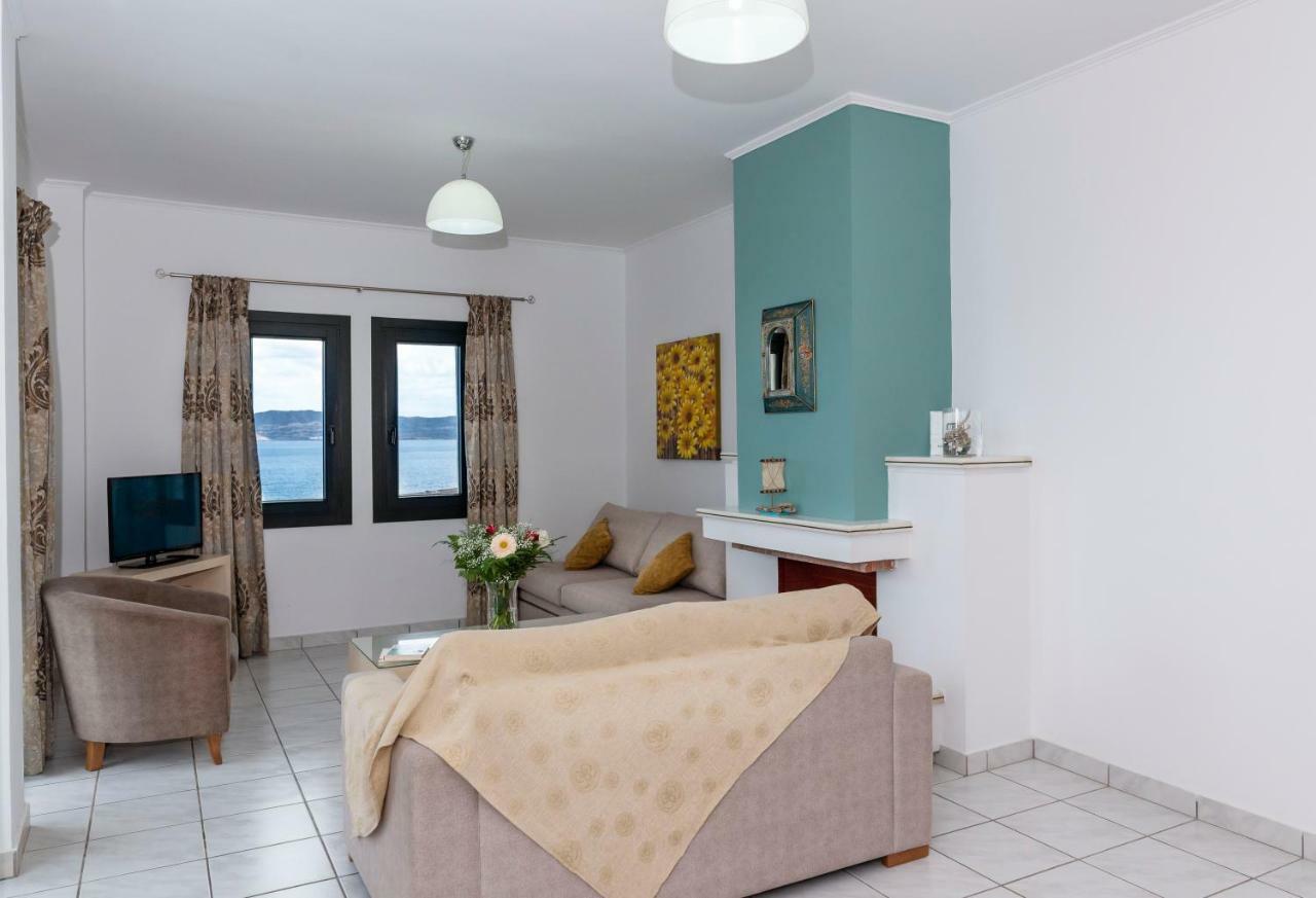 Sunrise Beachfront Apartament